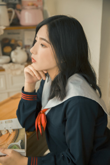 60708090一老妇人